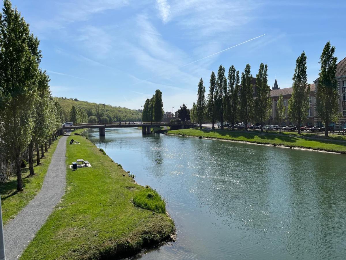 Appartamento Le Vicomte Melun Esterno foto
